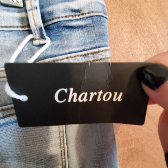 CHARTOU JEANS NWT SZ XXL. FLORAL EMBROIDERY. BELl Bottom. FLARE. Stretch - Picture 7 of 11